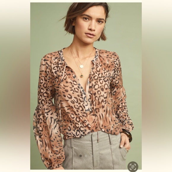PAIGE Beretta Silk Blouse Leopard Animal Print Size Medium - Picture 1 of 16